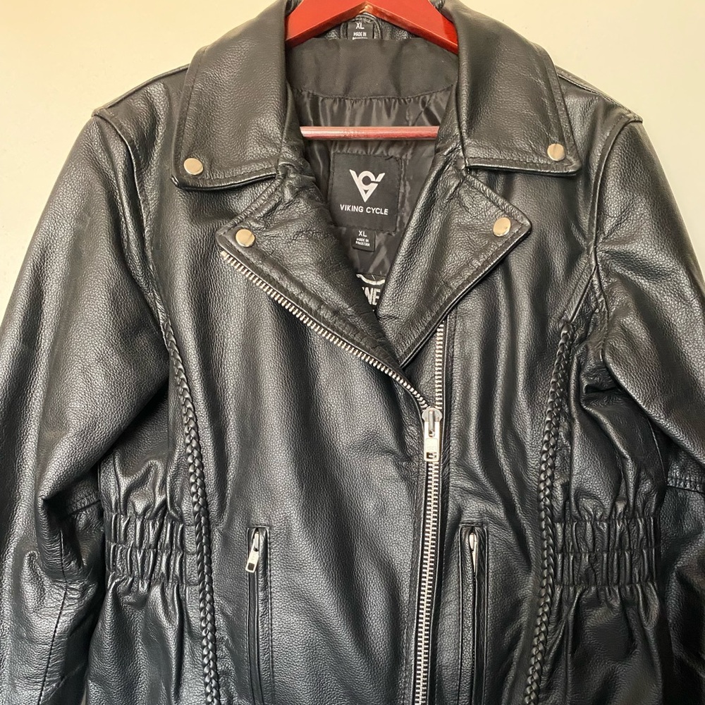 Viking Cycle Leather Motorcycle Jacket, size extra large